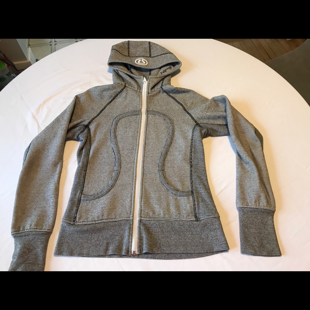 Lululemon Scuba Hoodie, Sz 6, Gray Stripe, Worn 1x